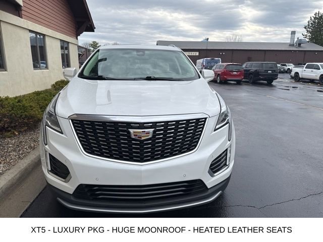 Used 2021 Cadillac XT5 Premium Luxury FWD image 4