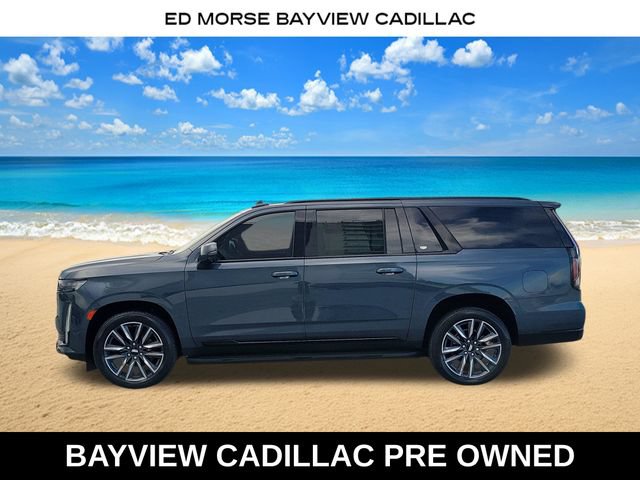 Used 2021 Cadillac Escalade ESV Sport AWD/4WD image 2