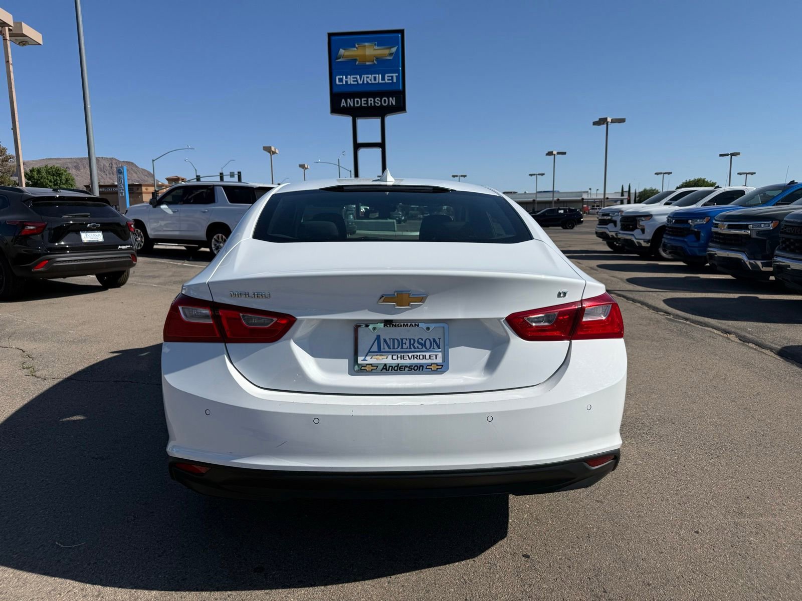 Used 2024 Chevrolet Malibu LT FWD image 7