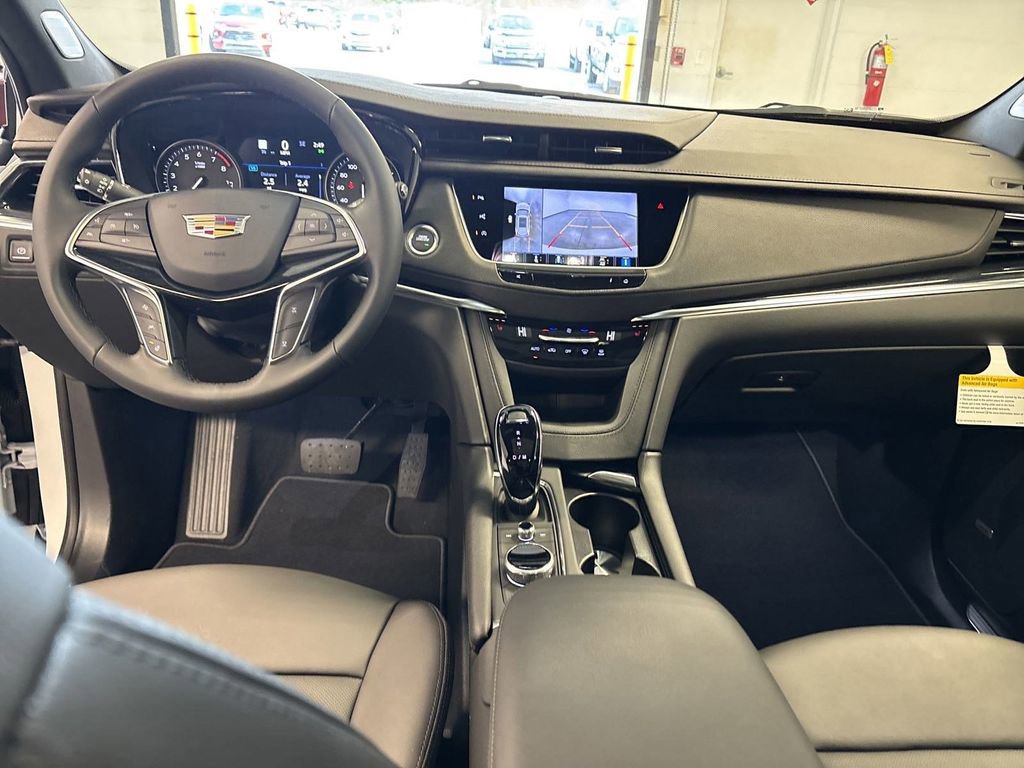 New 2025 Cadillac XT5 Premium Luxury w/ Technology Package image 27
