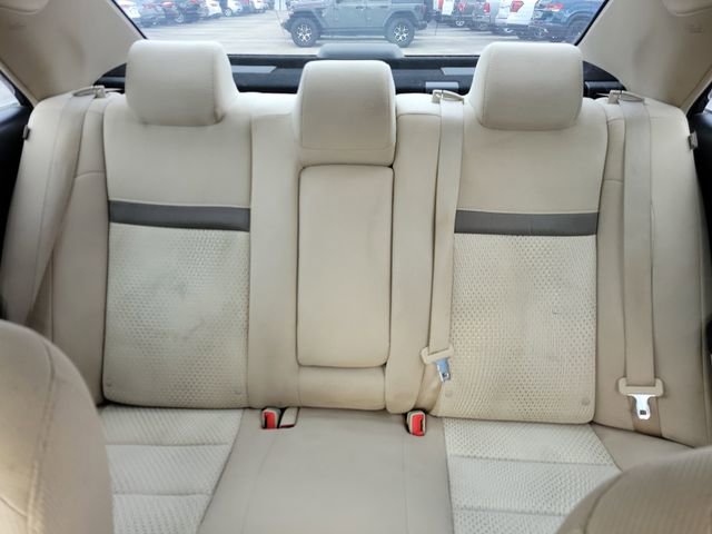 Used 2014 Toyota Camry L FWD image 15