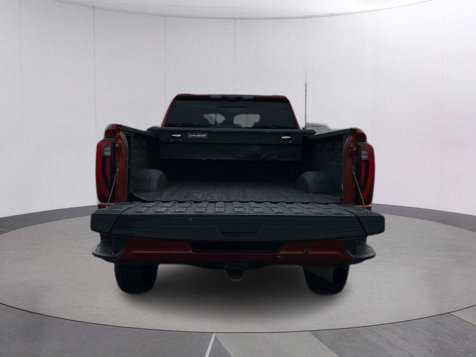 Used 2024 GMC Sierra 2500 Denali w/ Denali Reserve Package AWD/4WD image 6