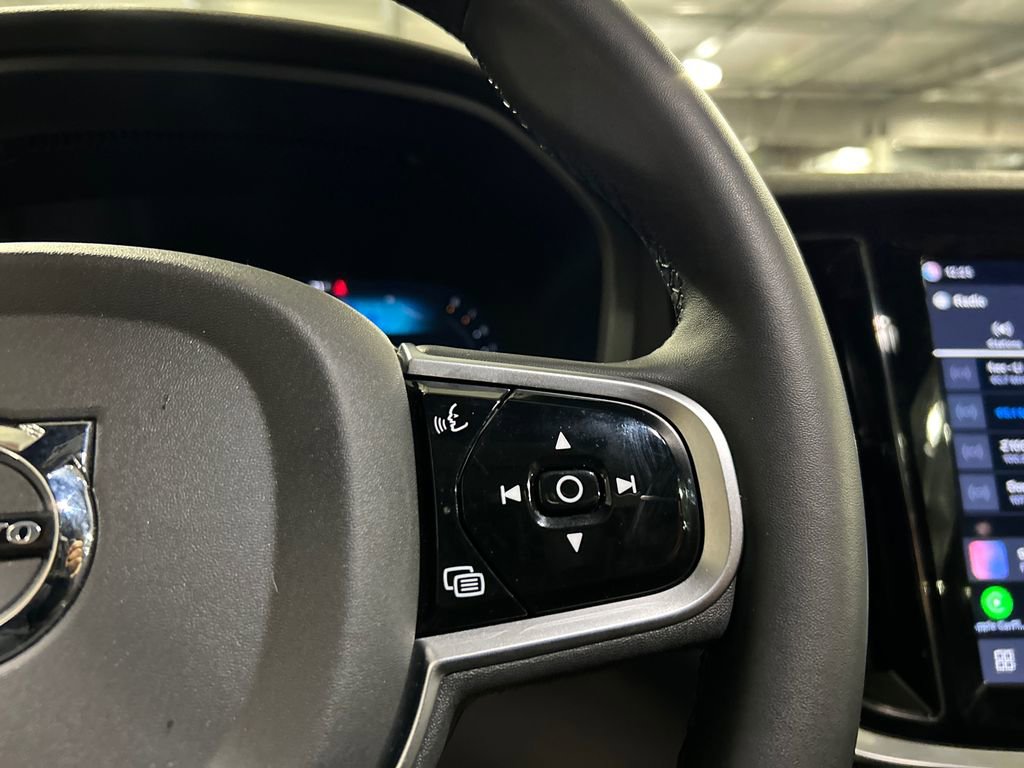 Certified 2025 Volvo V60 B5 Cross Country Plus AWD/4WD image 15