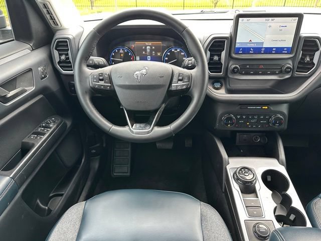 Used 2024 Ford Bronco Sport Outer Banks w/ Tech Package AWD/4WD image 12
