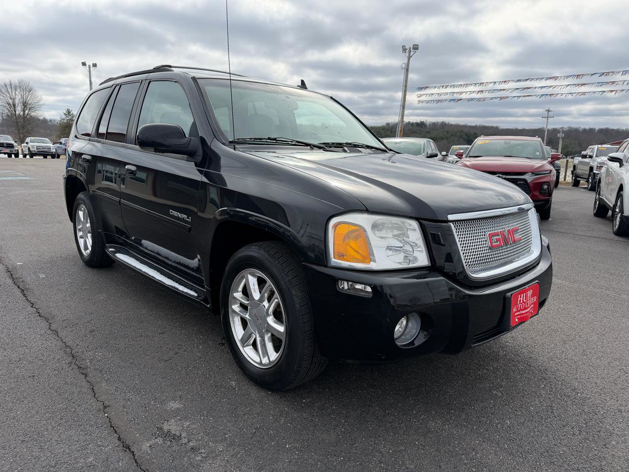 Used 2009 GMC Envoy Denali w/ Sun And 6-Disc Cd Package image 3