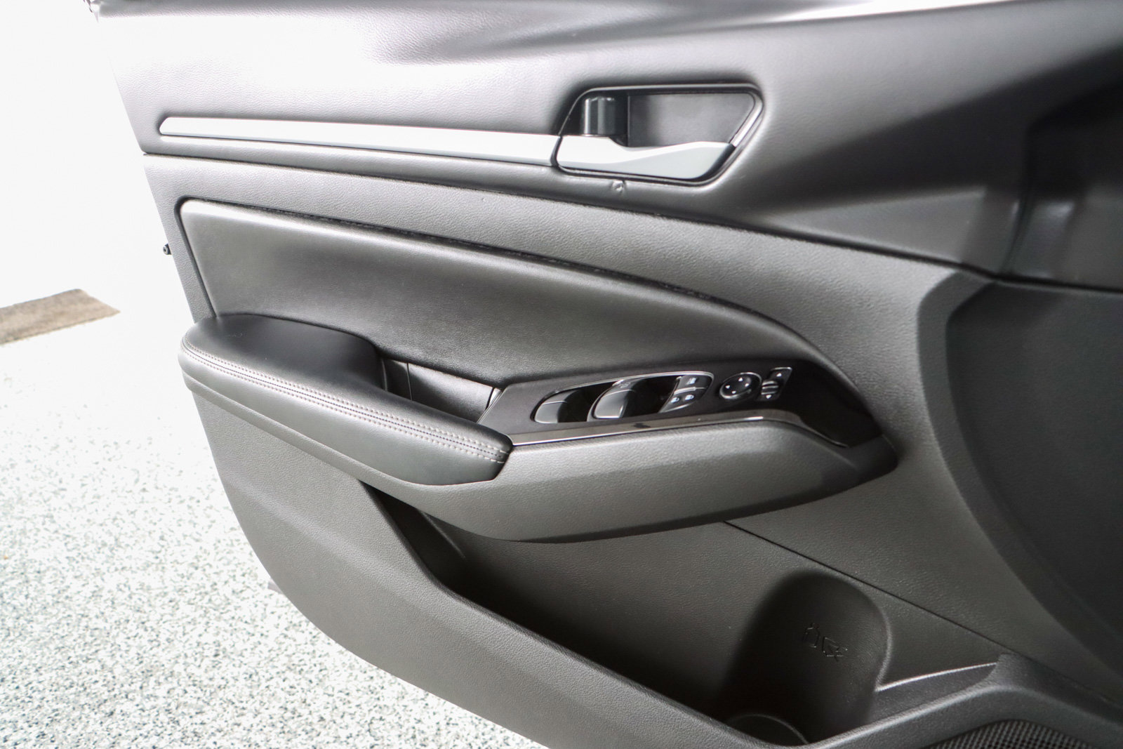 Used 2024 Nissan Altima 2.5 SL image 22