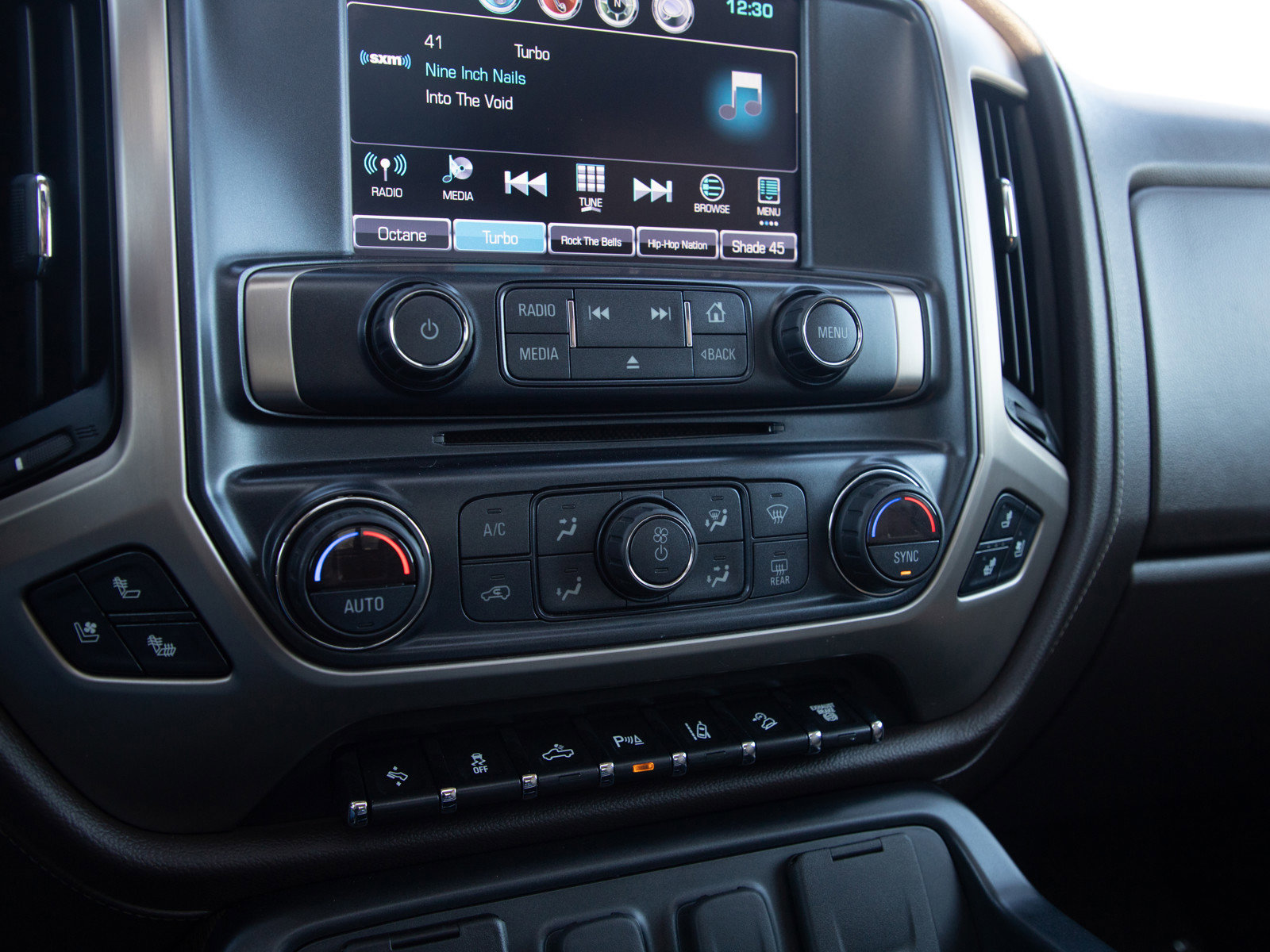 Used 2018 GMC Sierra 2500 Denali image 21