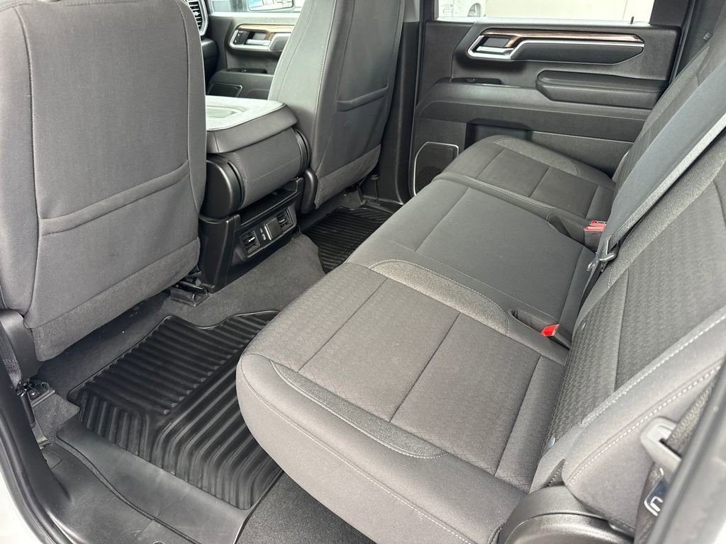 Used 2025 Chevrolet Silverado 2500 LT w/ Convenience Package AWD/4WD image 20