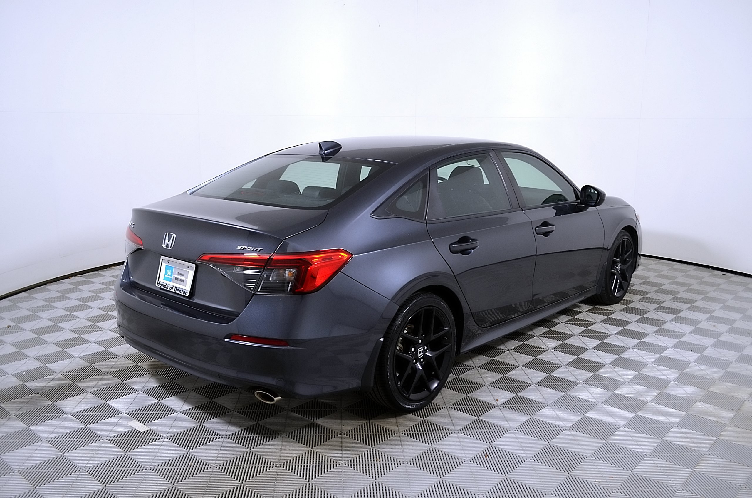 Used 2024 Honda Civic Sport image 7