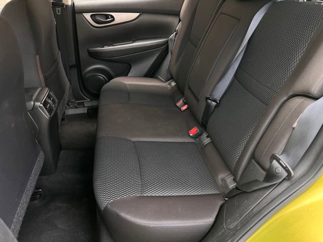 Used 2020 Nissan Rogue Sport S image 19