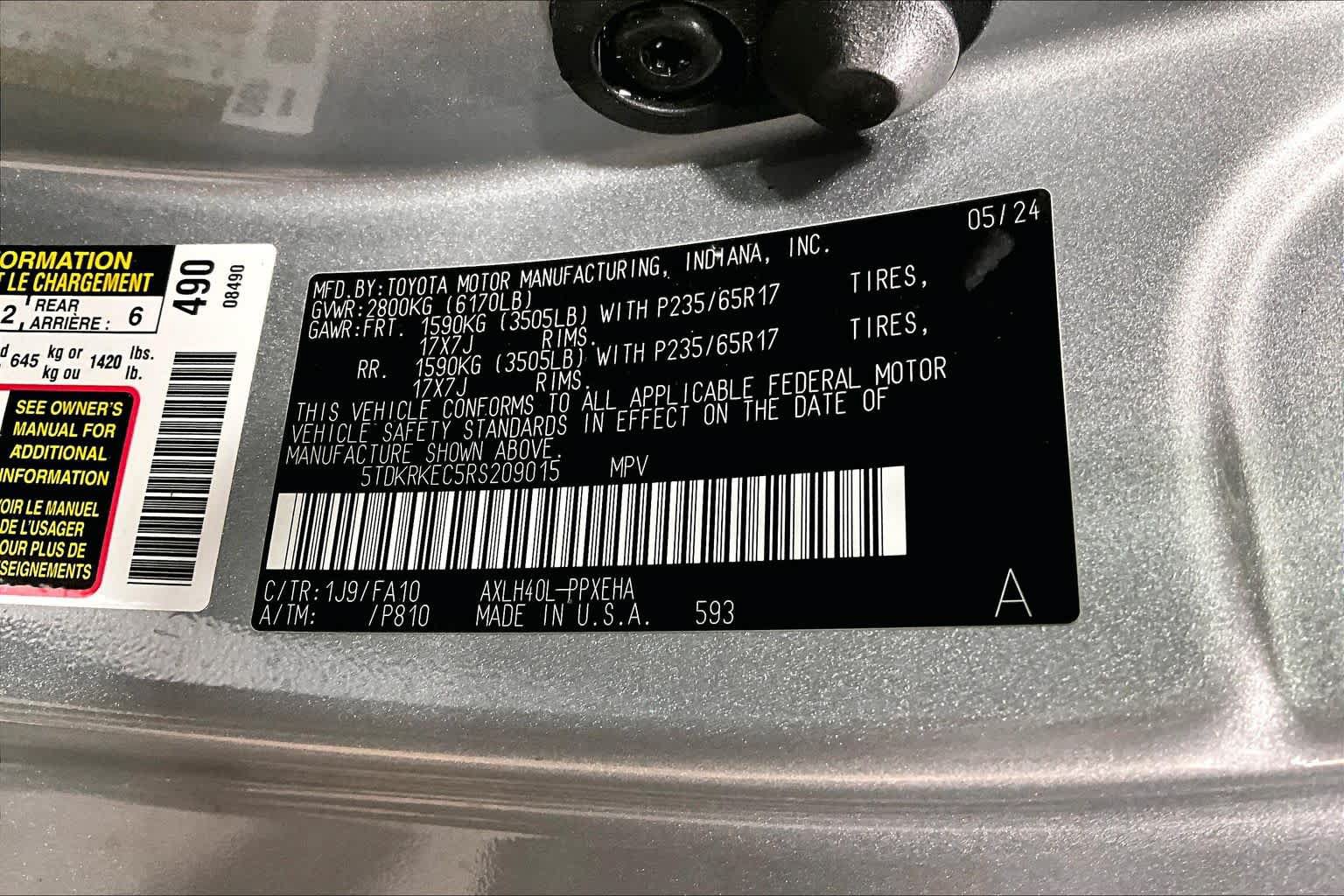 Used 2024 Toyota Sienna LE FWD image 33