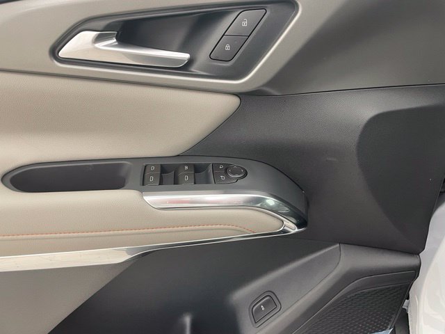 New 2027 Chevrolet Traverse LT AWD/4WD image 16