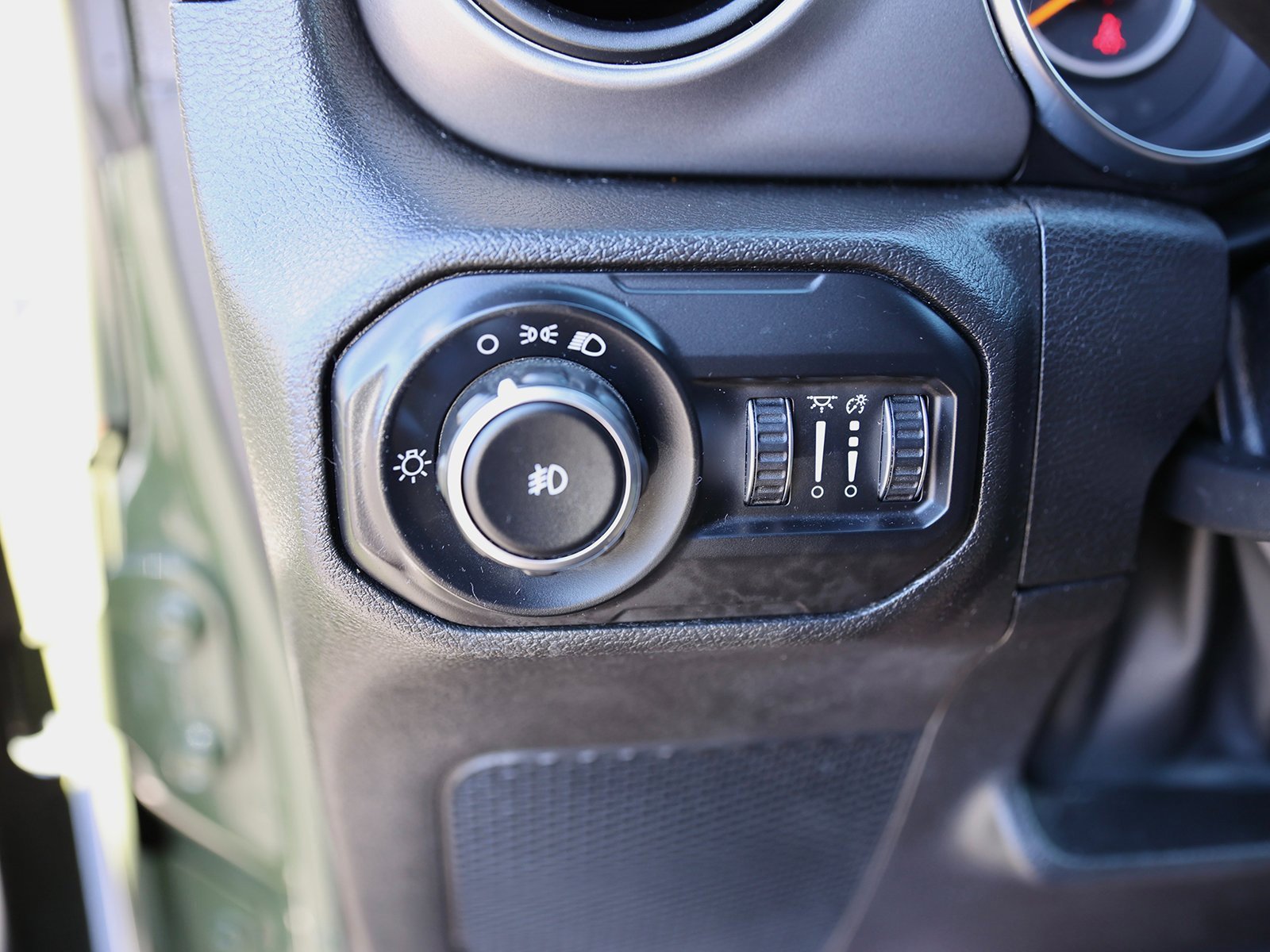 Used 2021 Jeep Wrangler Unlimited Sport image 35