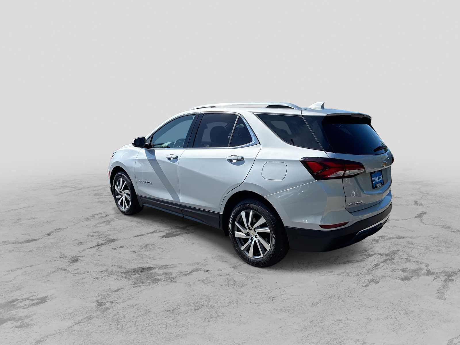 Used 2022 Chevrolet Equinox Premier AWD/4WD image 6