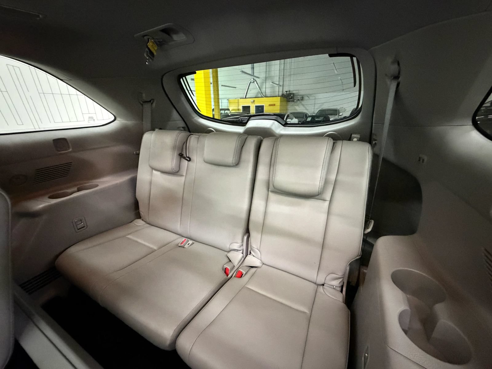 Used 2018 Toyota Highlander Limited Platinum AWD/4WD image 17