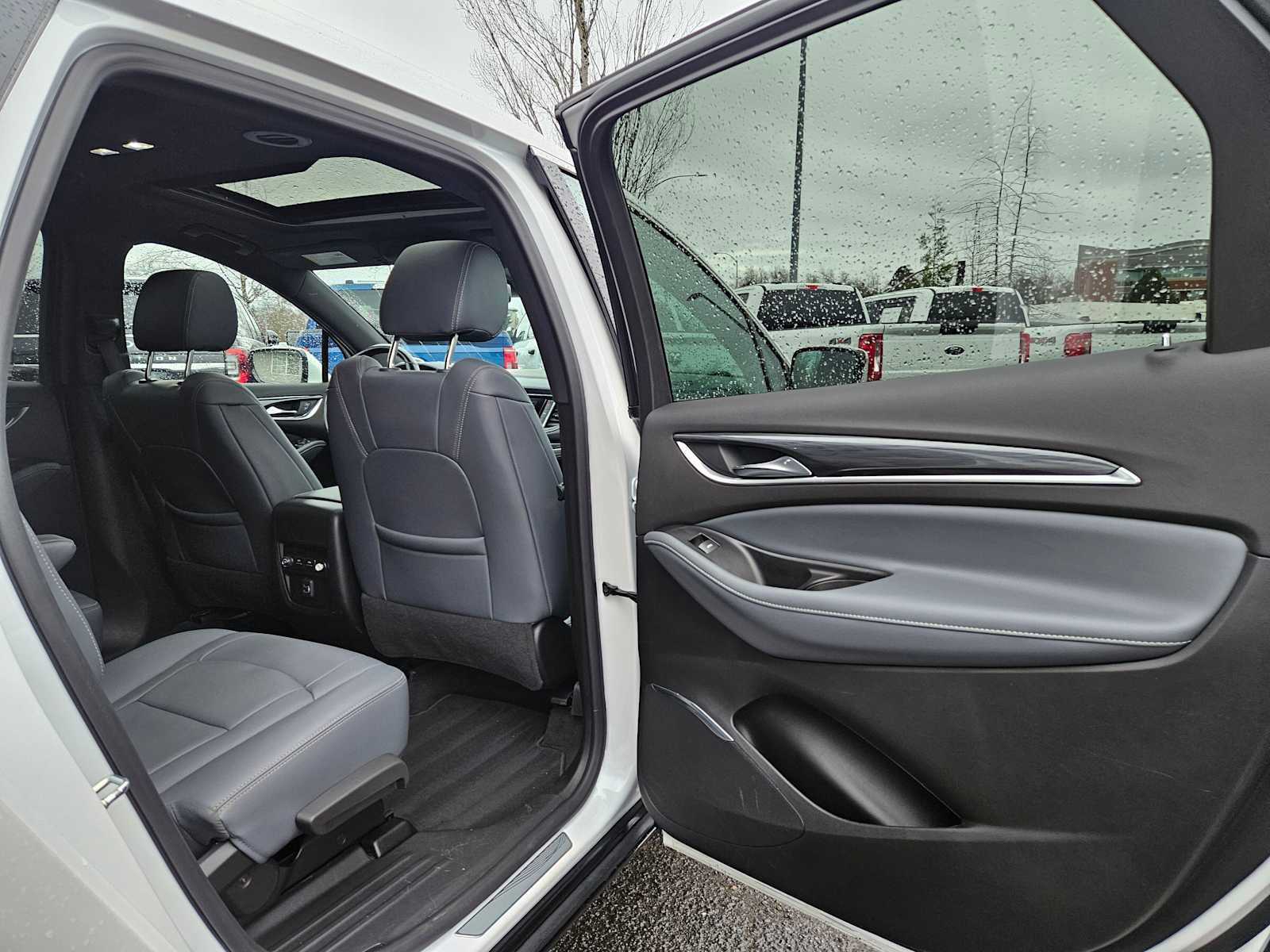 Used 2023 Buick Enclave Essence w/ Experience Buick Package image 14