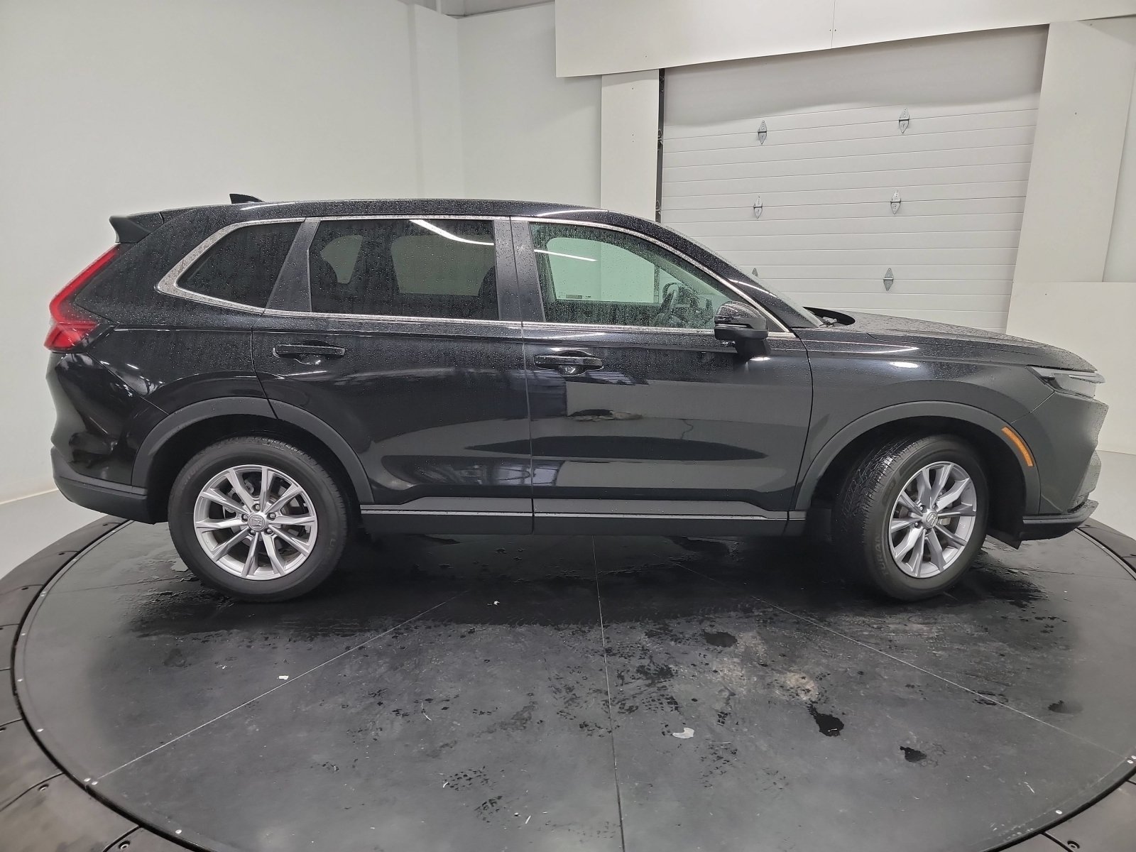Used 2024 Honda CR-V EX-L image 11