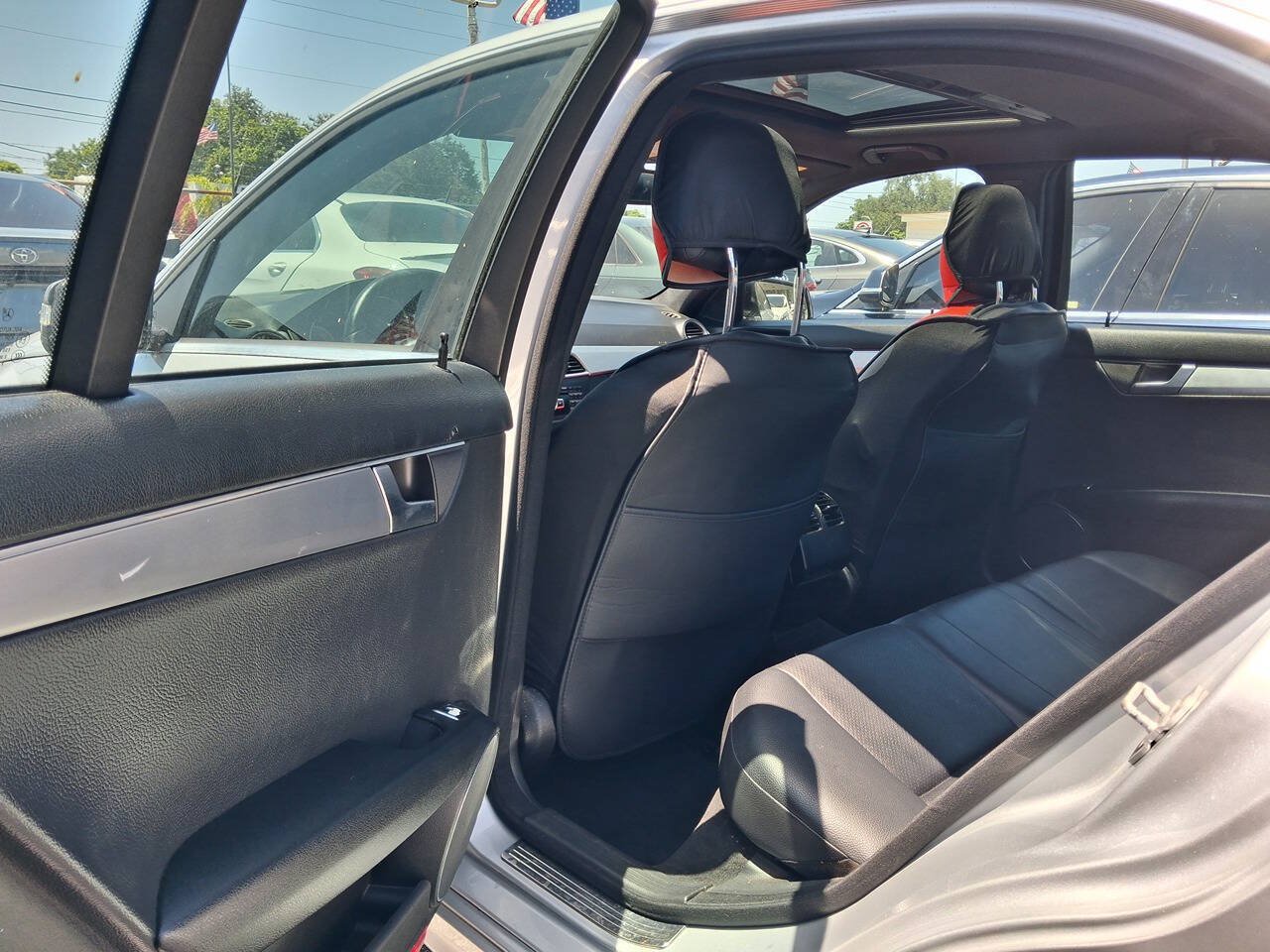 Used 2013 Mercedes-Benz C 250 Sedan image 11