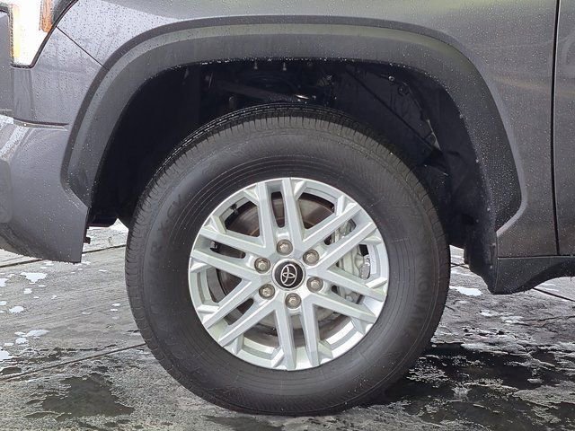 Used 2023 Toyota Tundra SR5 w/ SR5 Convenience Package image 22