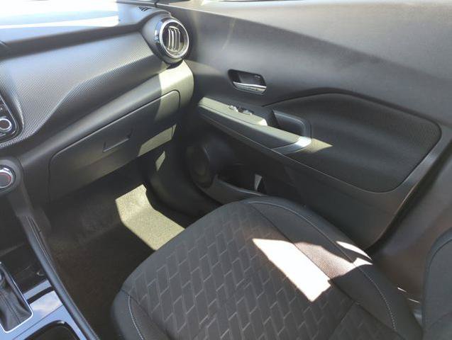 Certified 2024 Nissan Kicks SV FWD image 27