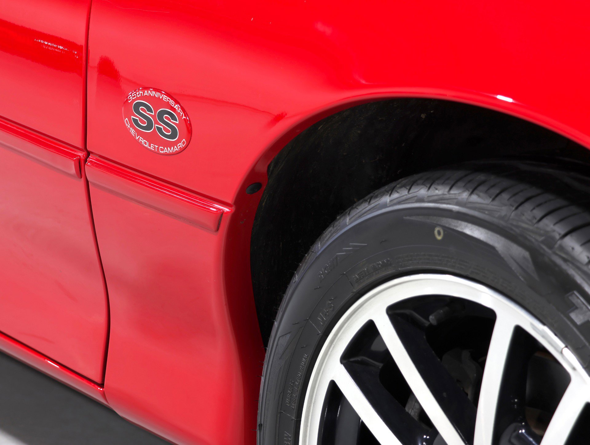 Used 2002 Chevrolet Camaro Z28 w/ SS Performance/Appearance Pkg RWD image 58