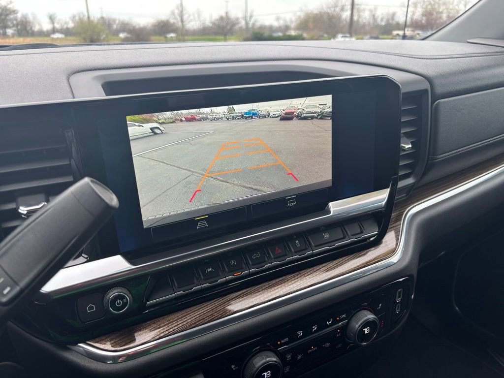 Used 2023 Chevrolet Silverado 1500 LT image 36