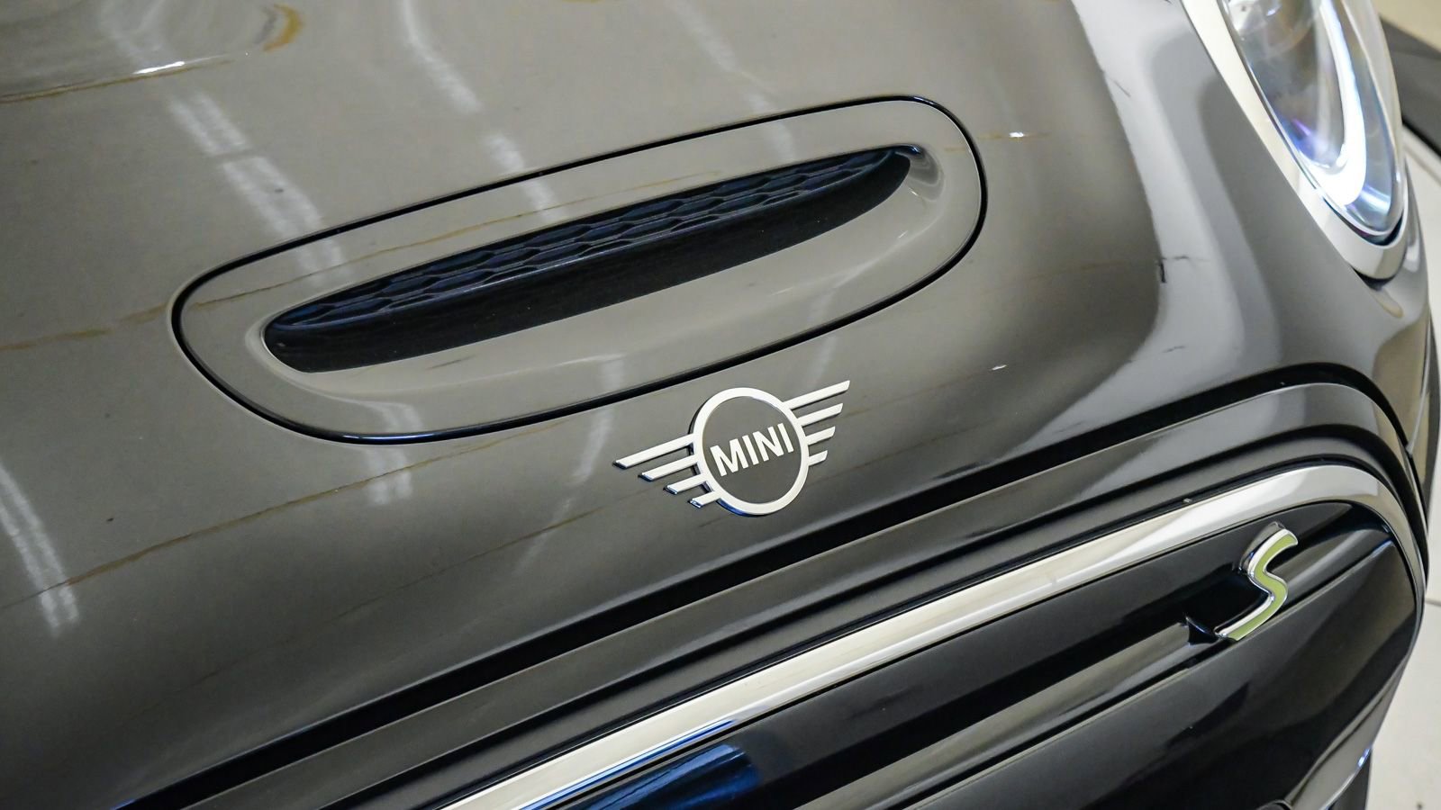 Certified 2024 MINI Cooper SE FWD image 7