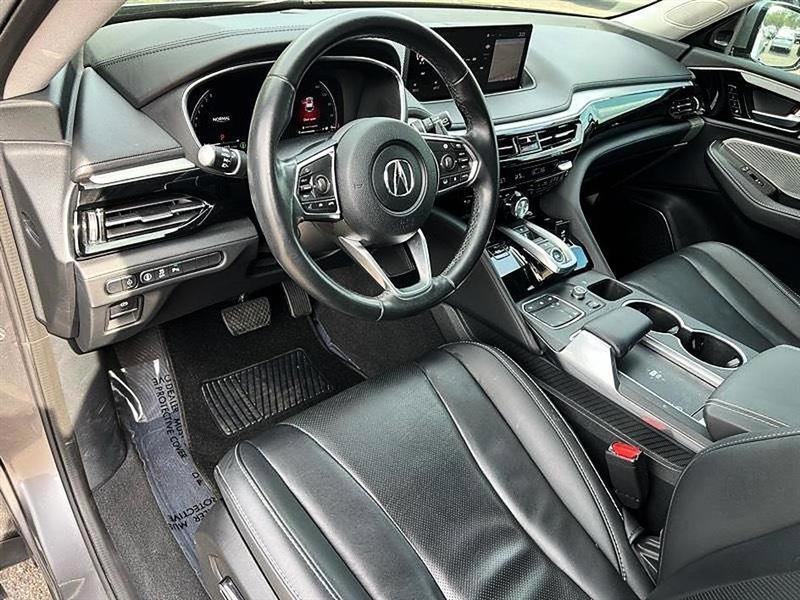 Used 2023 Acura MDX FWD w/ Technology Package image 11