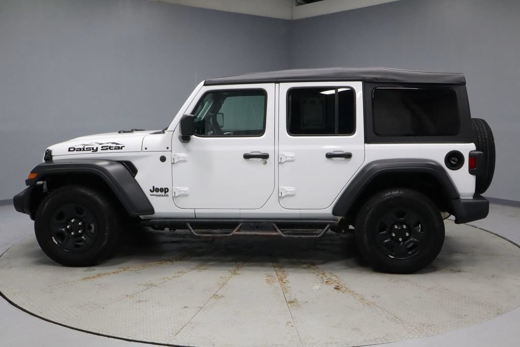 Used 2022 Jeep Wrangler Unlimited Sport AWD/4WD image 8