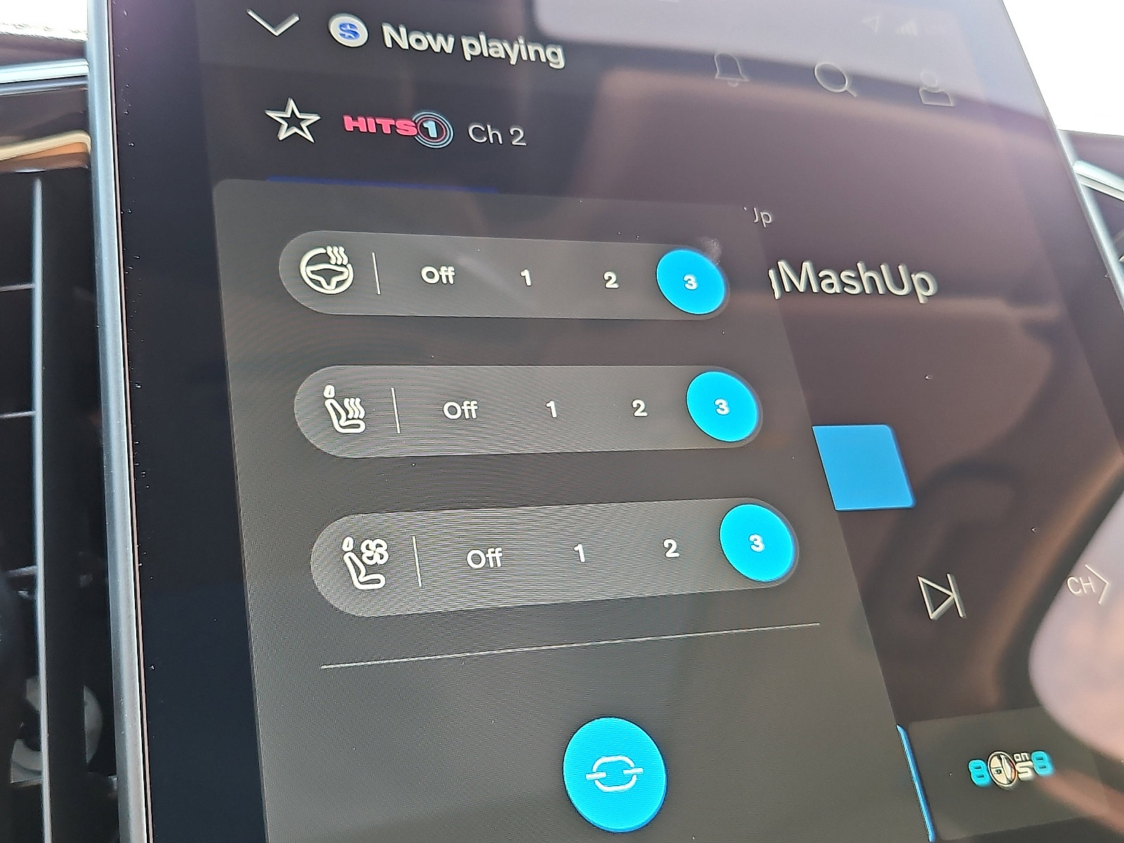 New 2026 Volvo XC90 B6 Ultra w/ Protection Package image 19