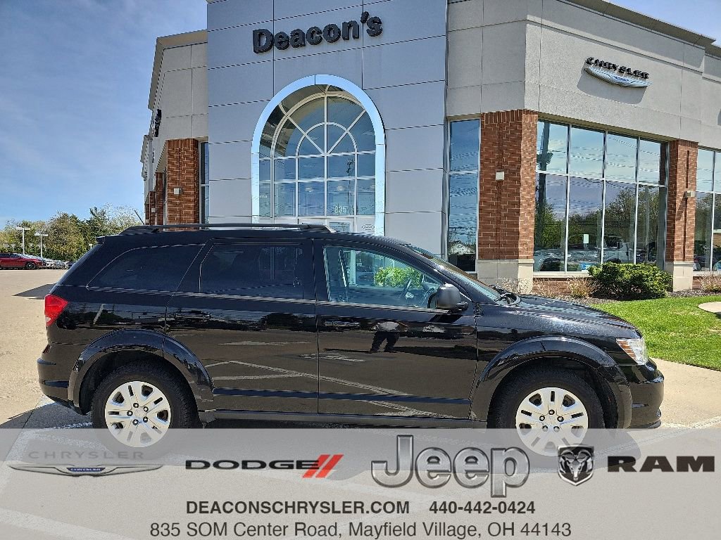 Used 2018 Dodge Journey SE