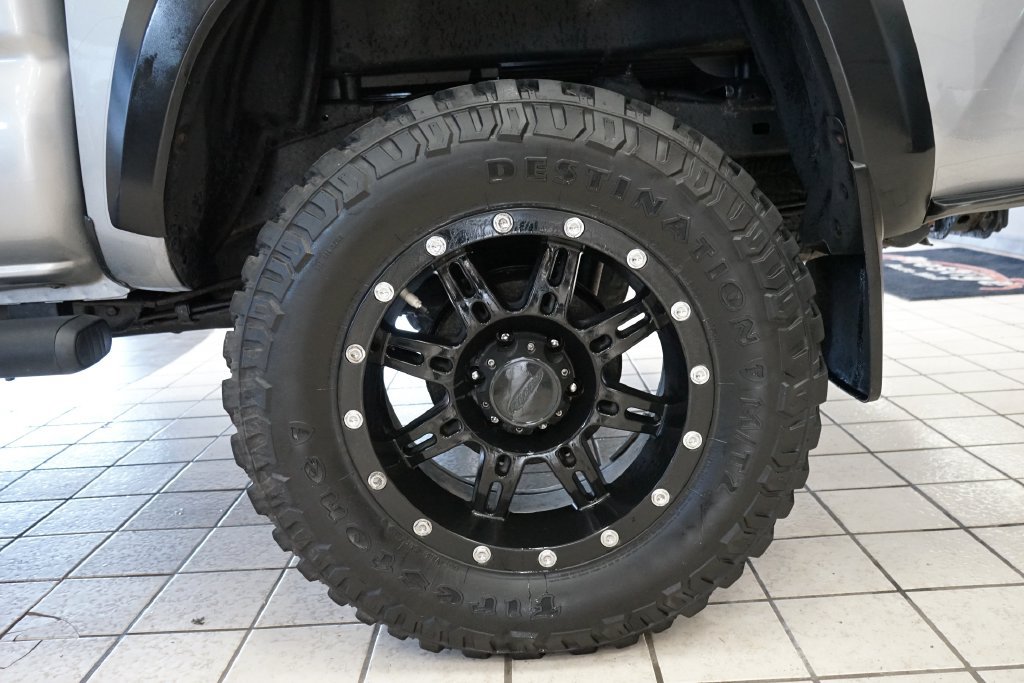 Used 2018 Toyota Tacoma TRD Off-Road w/ Technology Package AWD/4WD image 53