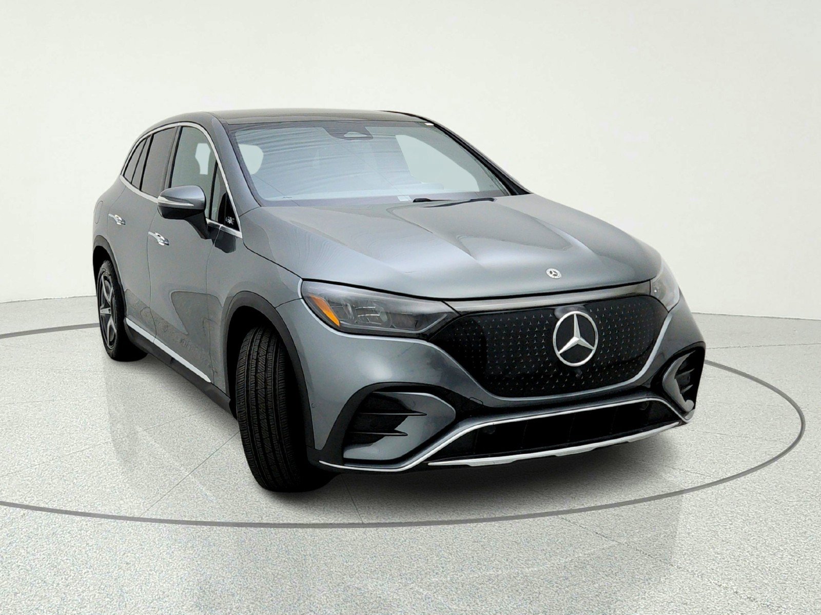 Certified 2025 Mercedes-Benz EQE 350+ SUV w/ AMG Line Exterior Package image 4