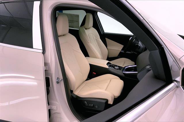 New 2026 BMW X3 xDrive30 w/ Premium Package image 7