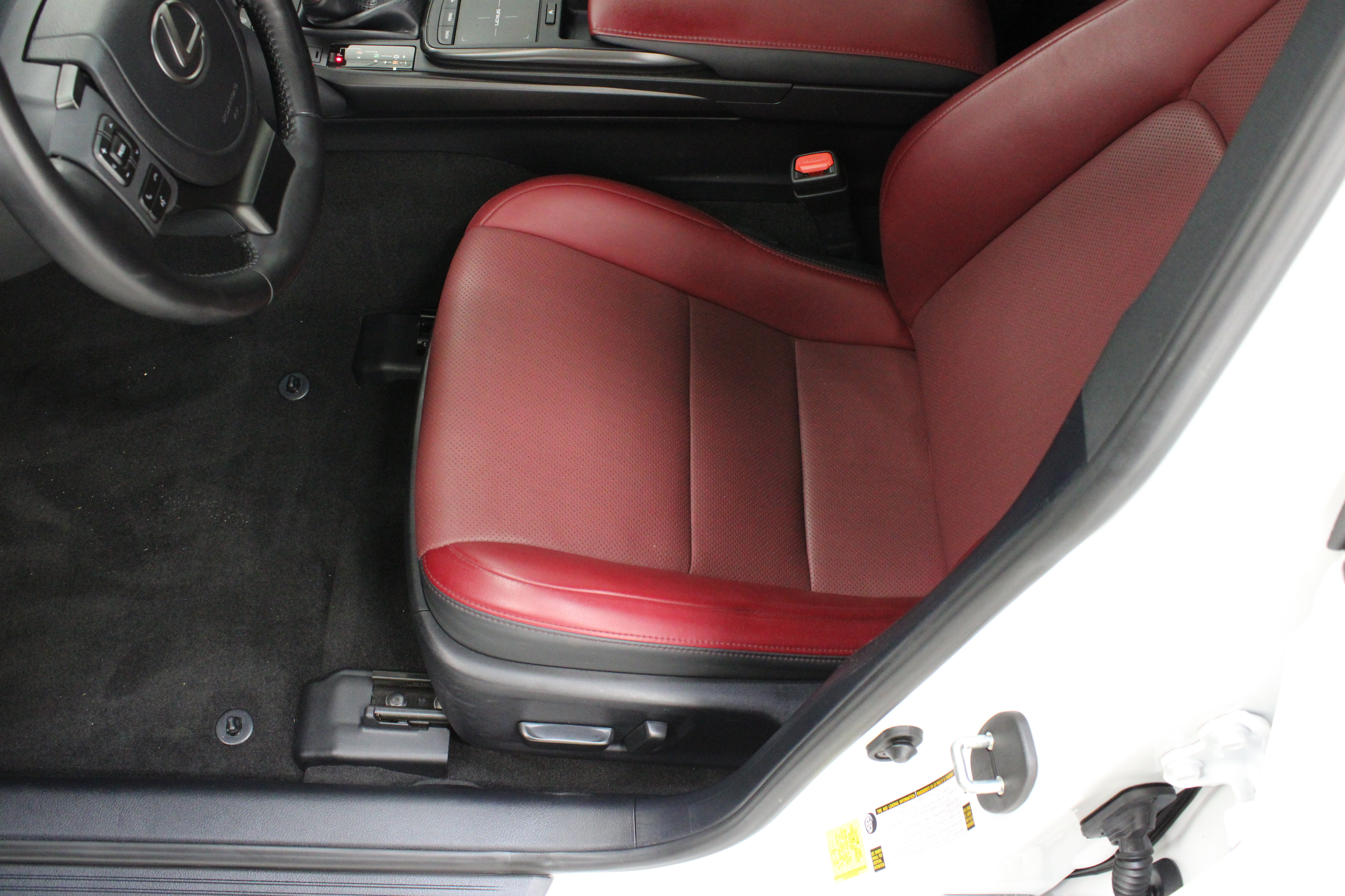 Used 2024 Lexus IS 300 w/ Comfort Package RWD image 15