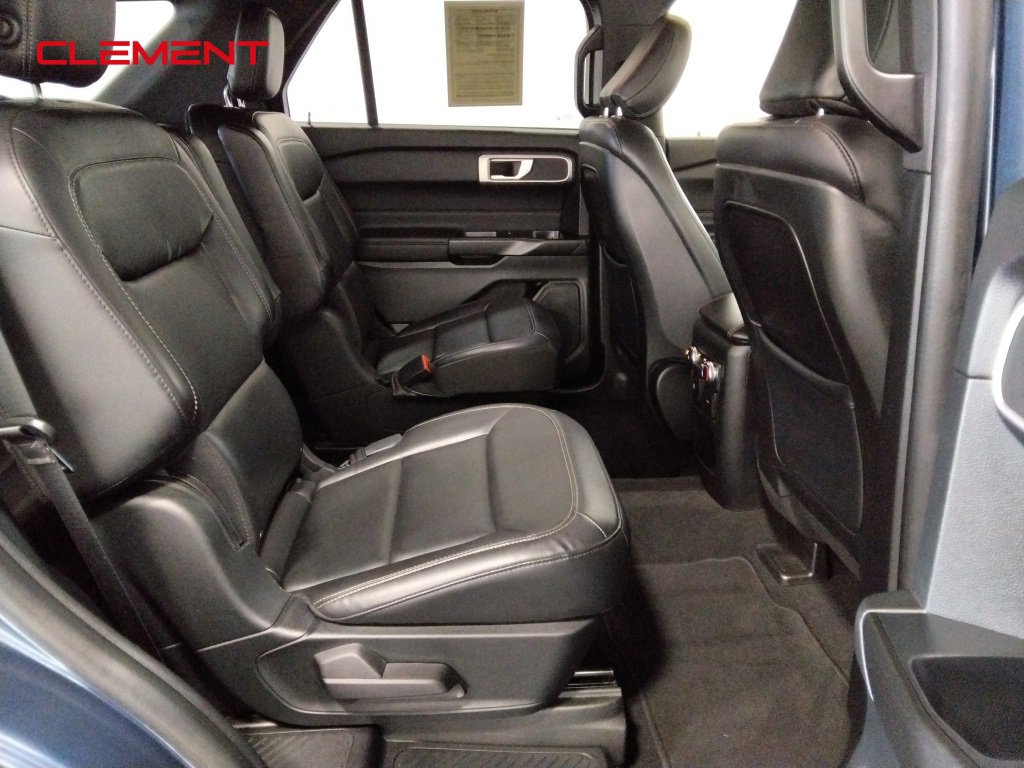Used 2020 Ford Explorer XLT w/ Equipment Group 202A image 35
