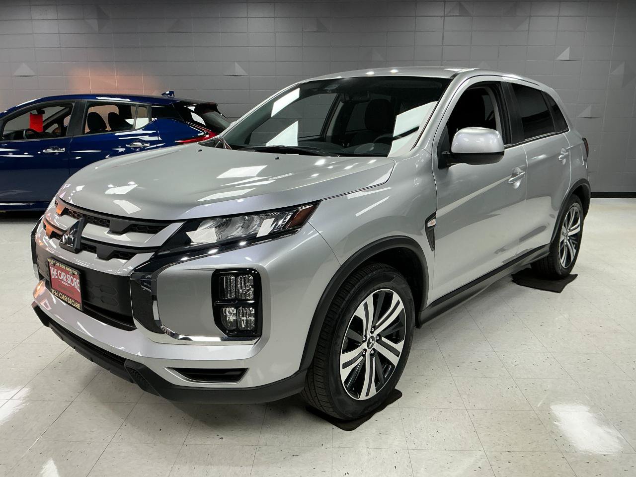 Used 2025 Mitsubishi Outlander Sport AWD image 5