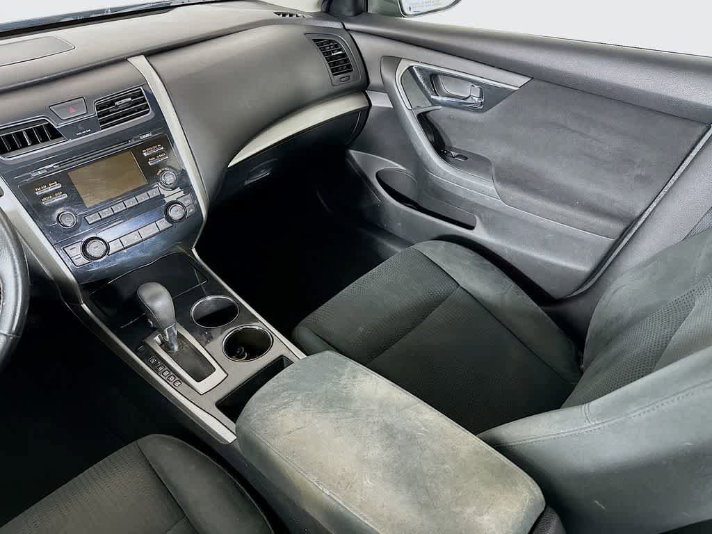 Used 2014 Nissan Altima 2.5 SV image 11