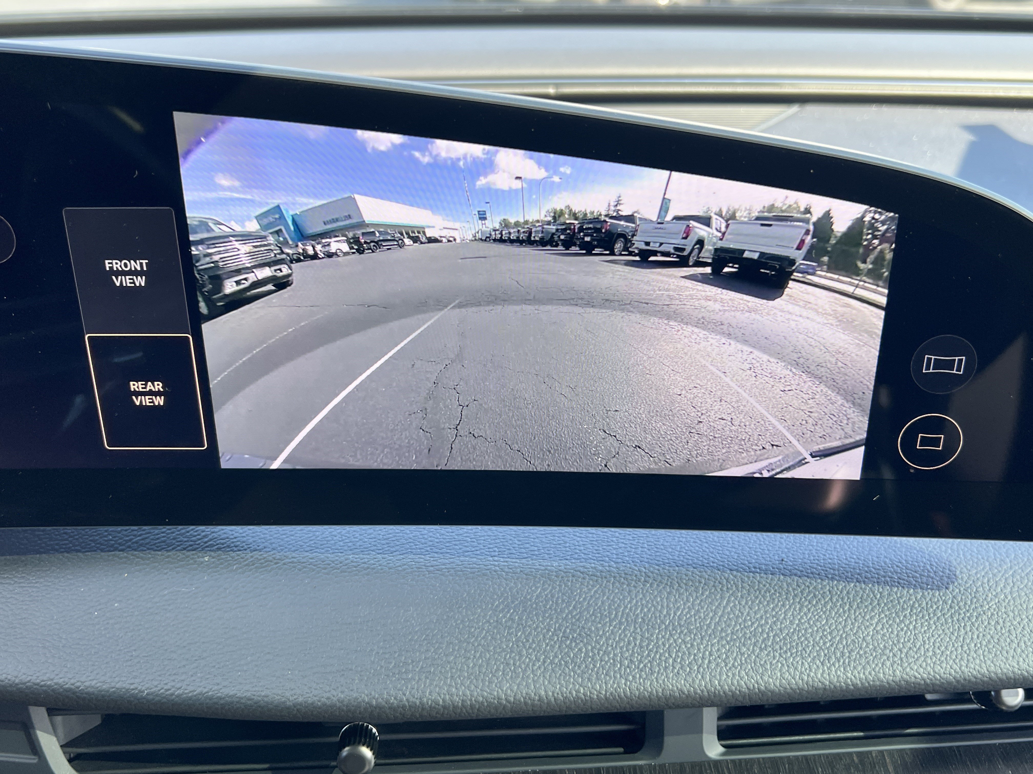 Used 2023 Lucid Air Touring AWD/4WD image 12