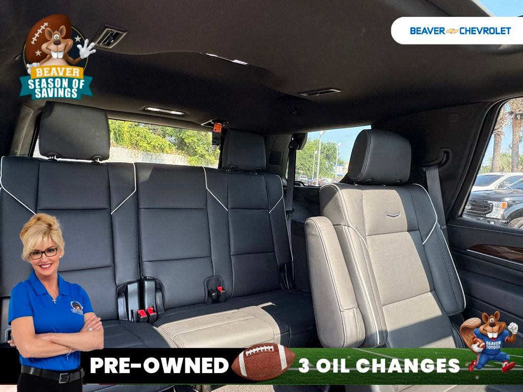 Used 2023 Cadillac Escalade Premium Luxury AWD/4WD image 18