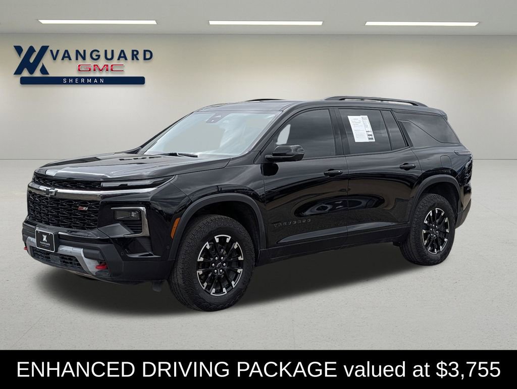 Used 2024 Chevrolet Traverse Z71 w/ Enhanced Driving Package image 3