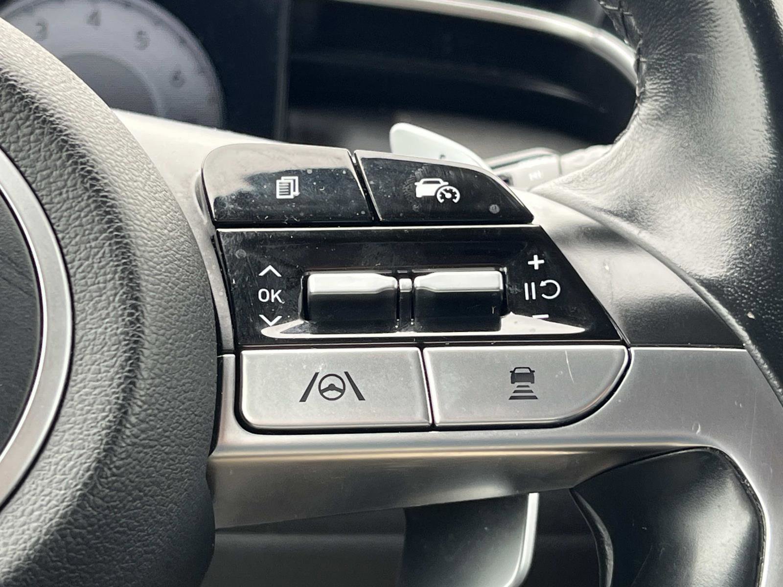 Used 2023 Hyundai Tucson Limited image 38