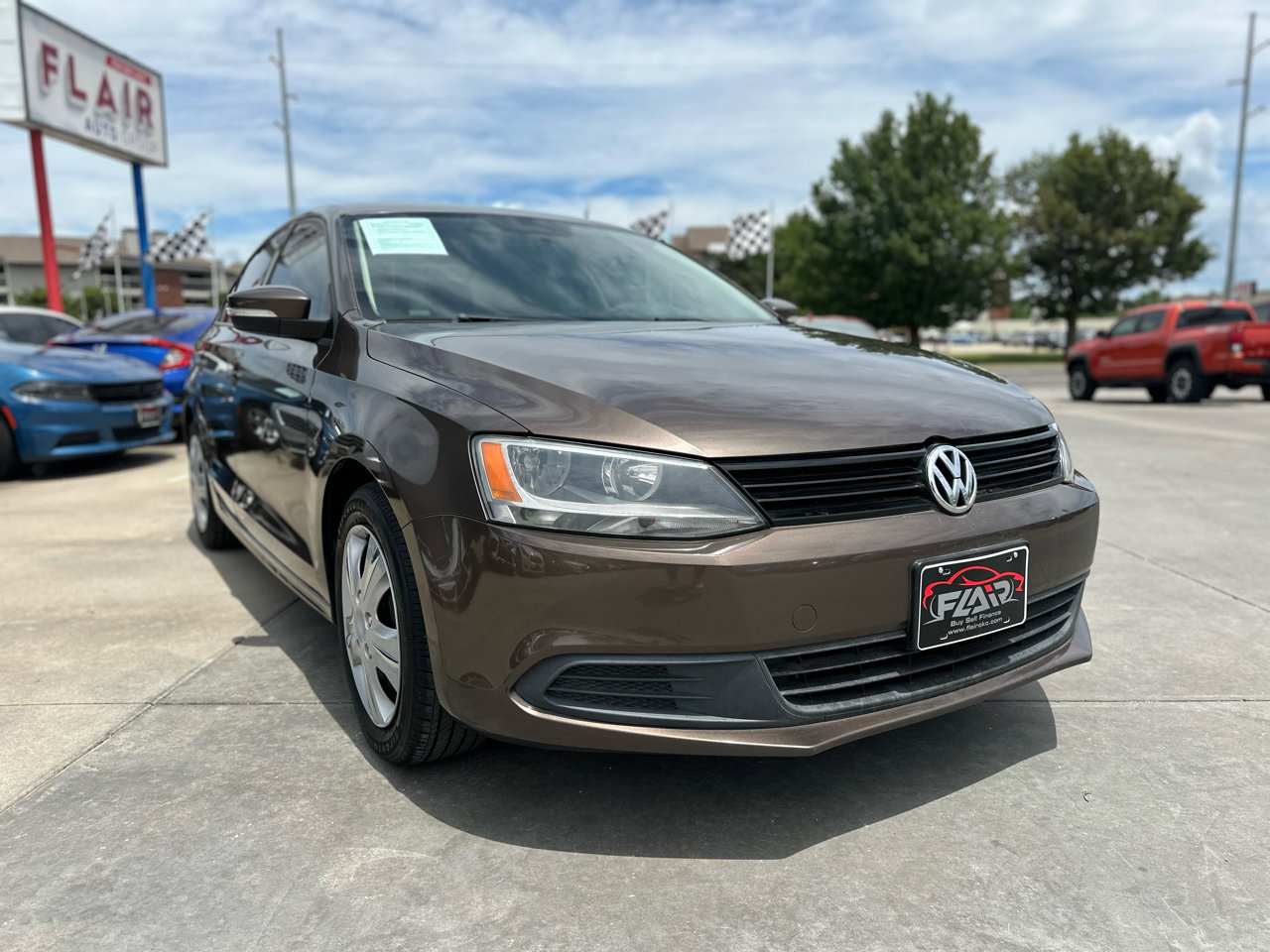 Used 2012 Volkswagen Jetta SE image 1