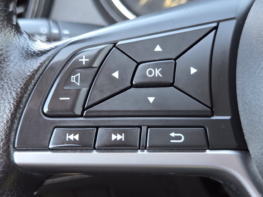 Used 2021 Nissan Rogue Sport SL w/ Premium Package AWD/4WD image 17