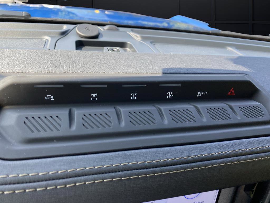 New 2025 Ford Bronco Badlands w/ Sasquatch Package image 12