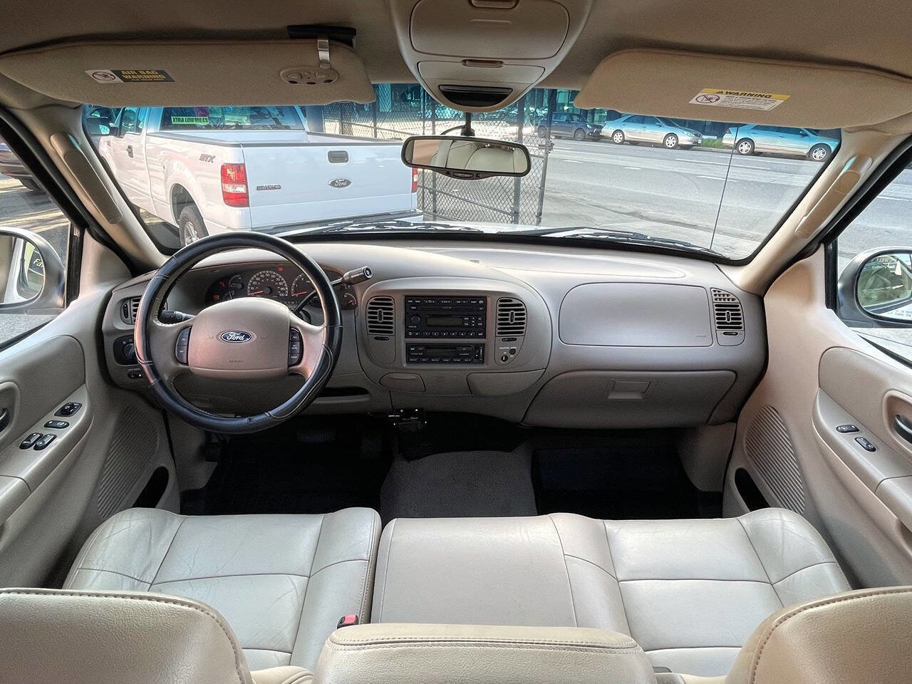 Used 2003 Ford F150 Lariat RWD image 22