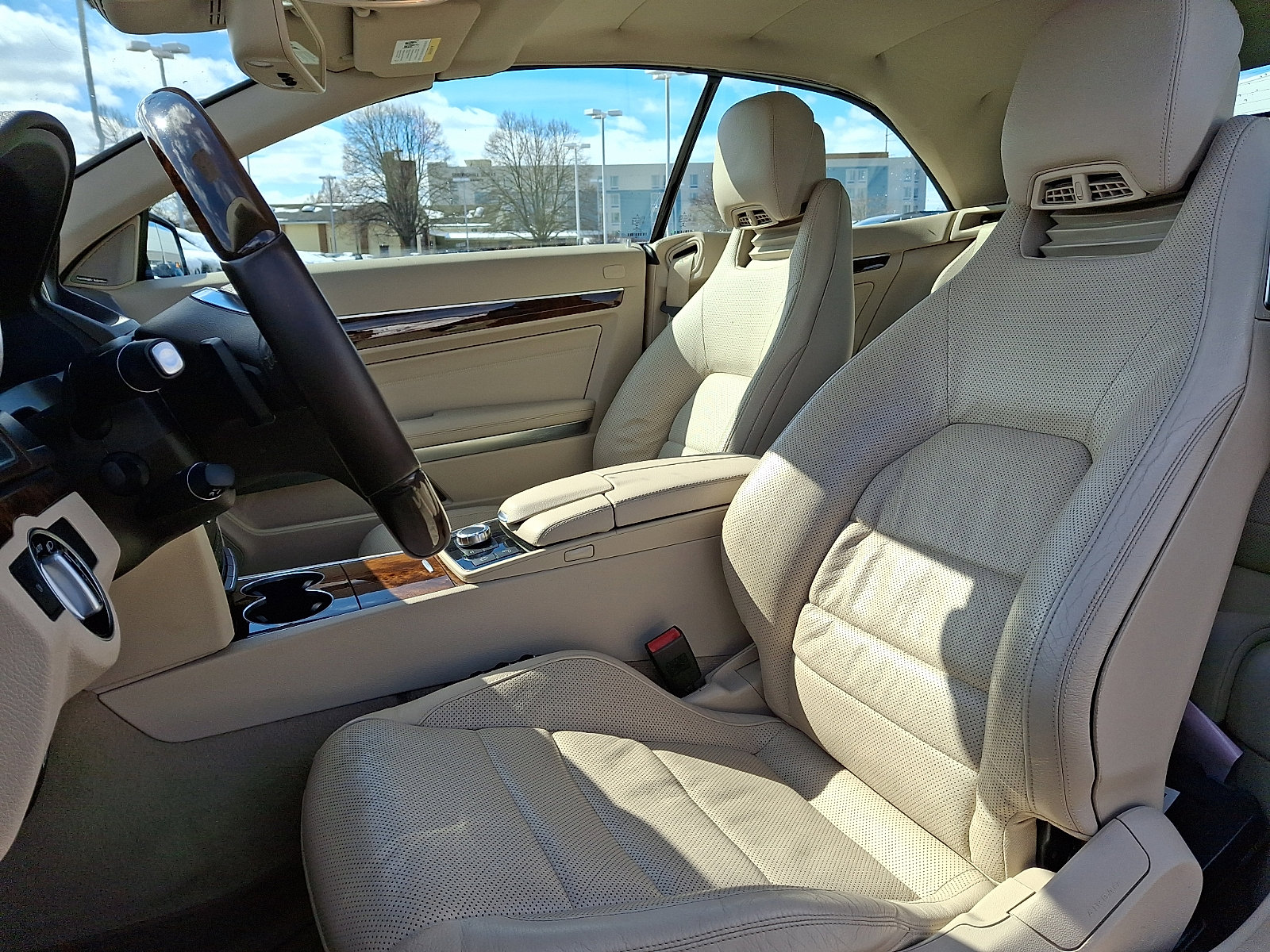 Used 2016 Mercedes-Benz E 400 Cabriolet image 18