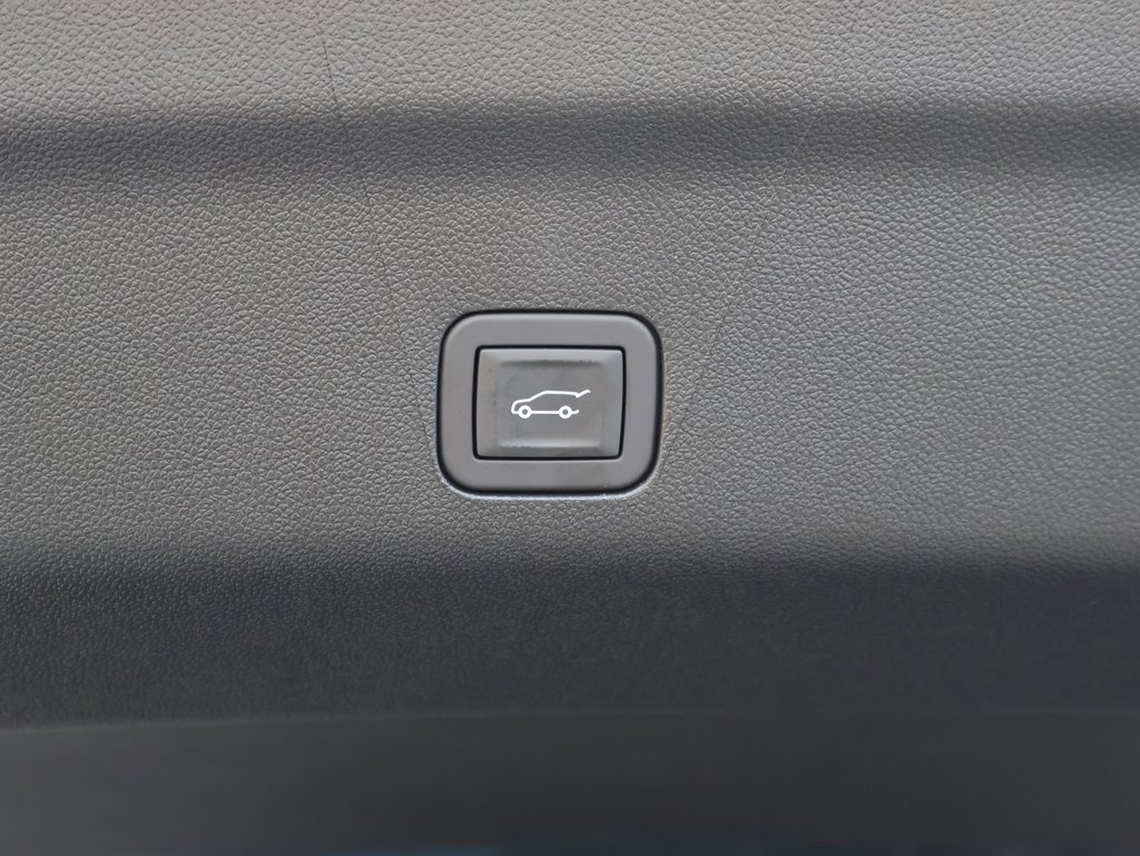 New 2025 GMC Yukon AT4 Ultimate image 39