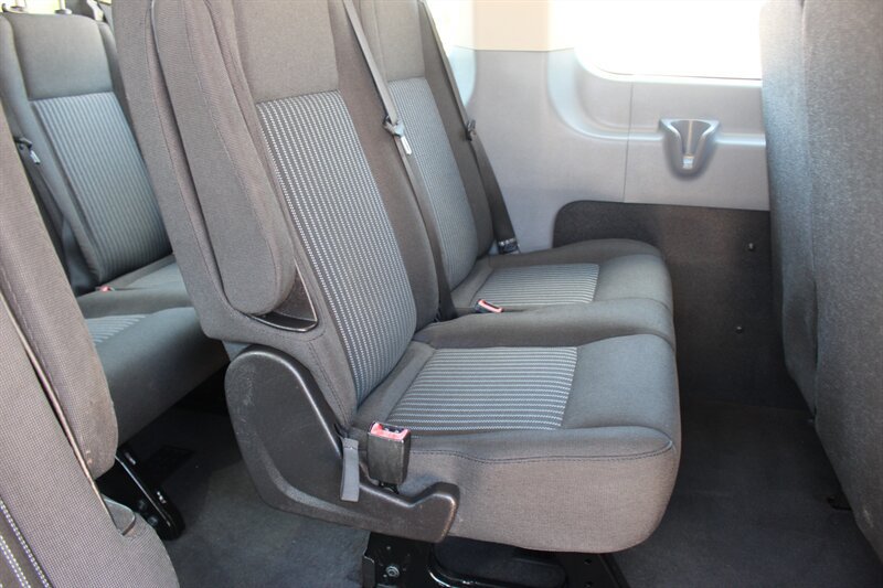 Used 2016 Ford Transit 350 XLT RWD image 17