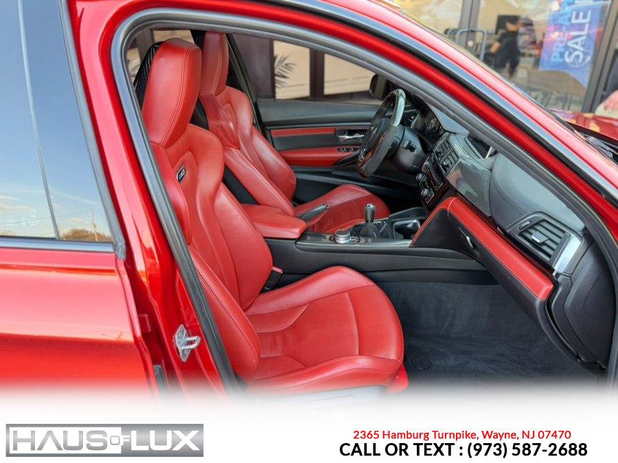 Used 2017 BMW M3 RWD image 31